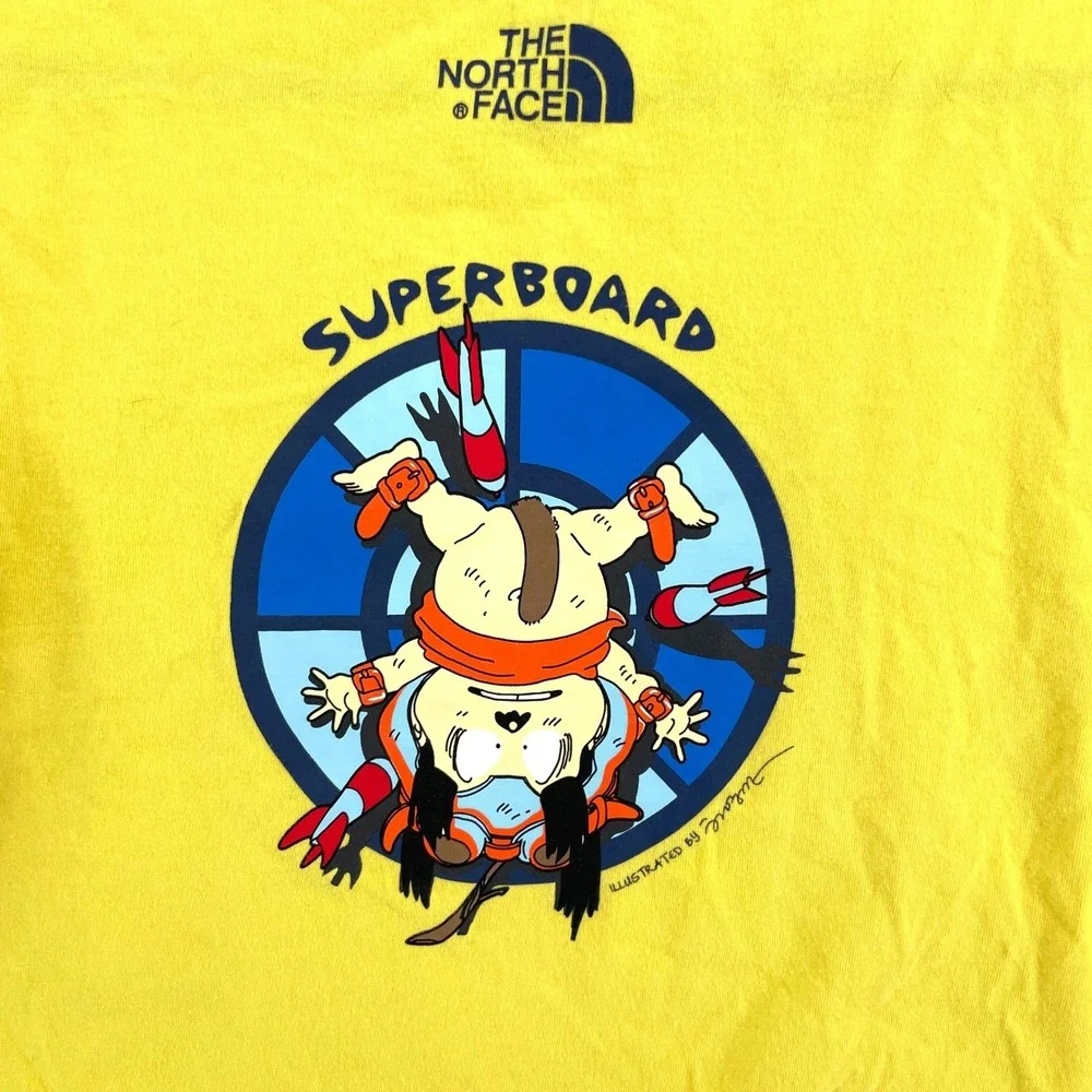 The North Face Flying Superboard‎ Anime Graphic T-Shirt Yellow Slim Mens L FLAW